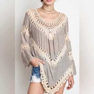 Umgee USA Crochet Trim Boho Tunic Poncho Top Gray Beige Coachella Festival Small